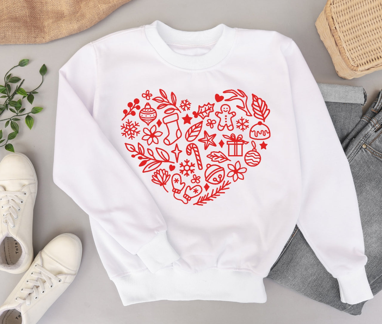 Weihnachtsherz Sweatshirt, süßes Weihnachten hoodie , Weihnachtsgeschenk, Weihnachten Sweatshirt, Weihnachten Pullover, Florales Shirt